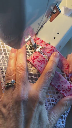 Pink Leaves Shower Mesh Surgical Drain Holder