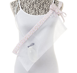 White Shower Mesh Post-Surgical Drain Holder with Heart Trim