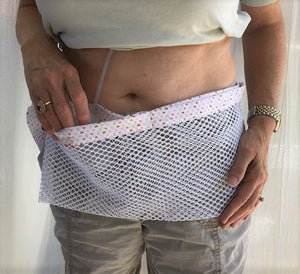 White Shower Mesh Post-Surgical Drain Holder with Heart Trim